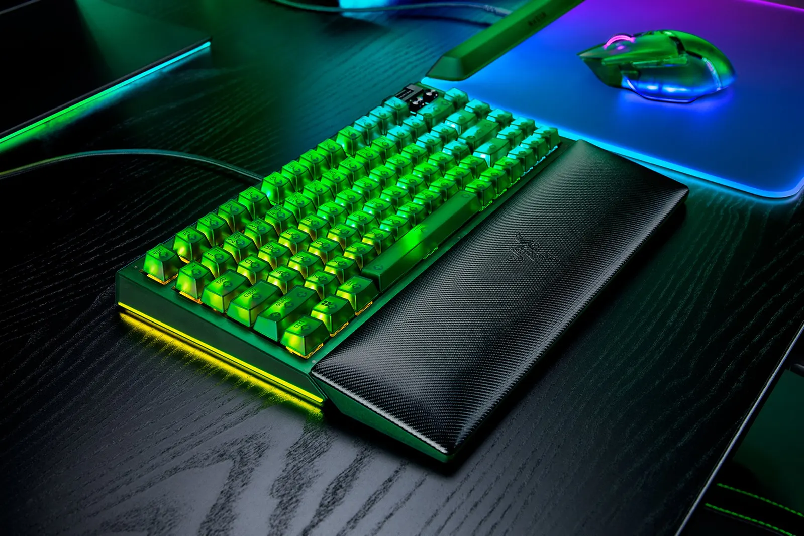 კლავიატურა Razer Keyboard BlackWidow V4 75%, 83key, Mechanical Tactile Switch GEN-3, USB-A, EN, RGB, Phantom Green Ed