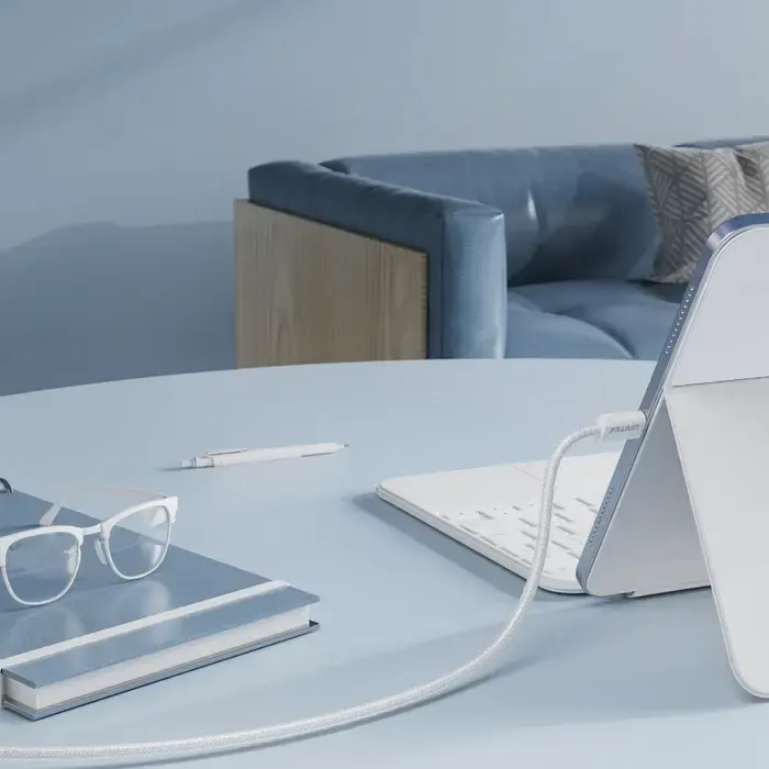 C14141AWH01-1M, UNITEK, 1M, 100W Magnetic USB-C Charging Cable, White.