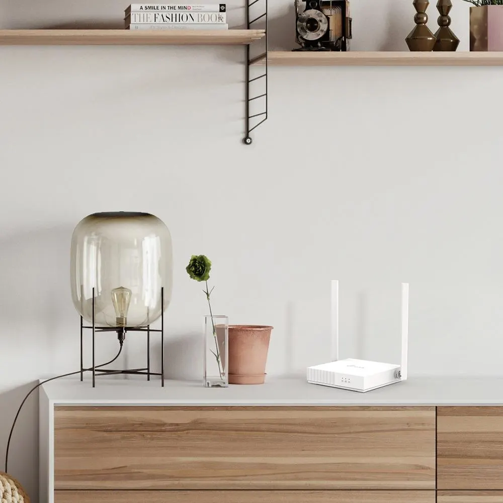 TP-Link, TL-WR820N 300Mbps Multi-Mode Wireless N Router