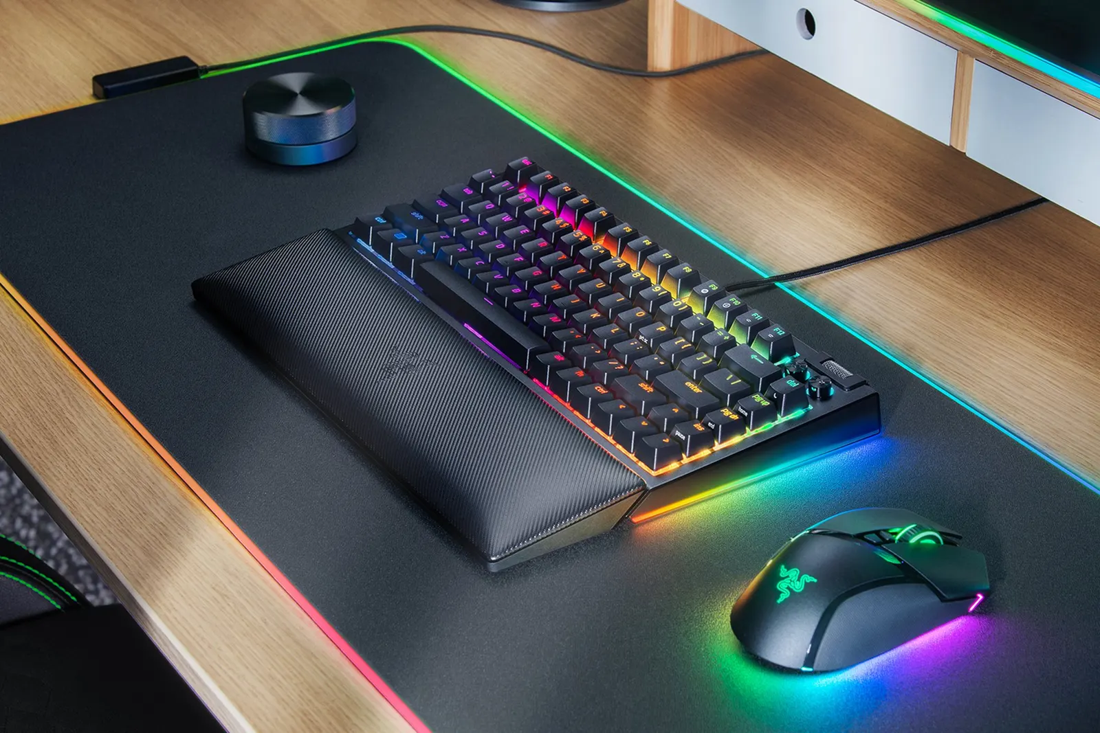 კლავიატურა Razer Keyboard BlackWidow V4 75% RGB 83key Mechanical Tactile Switch GEN-3 USB EN, black