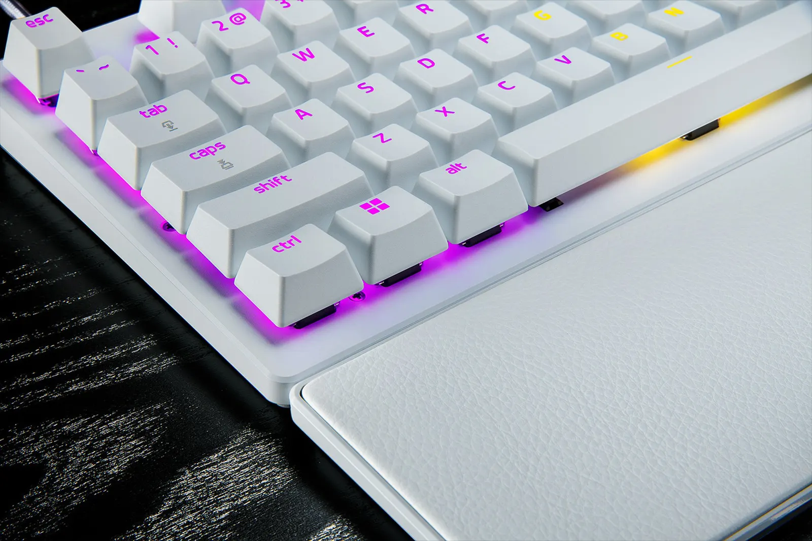 კლავიატურა Razer Keyboard mechanical Huntsman V3 Pro TKL, 84key, Analog Optical Switches, USB-A, EN, white