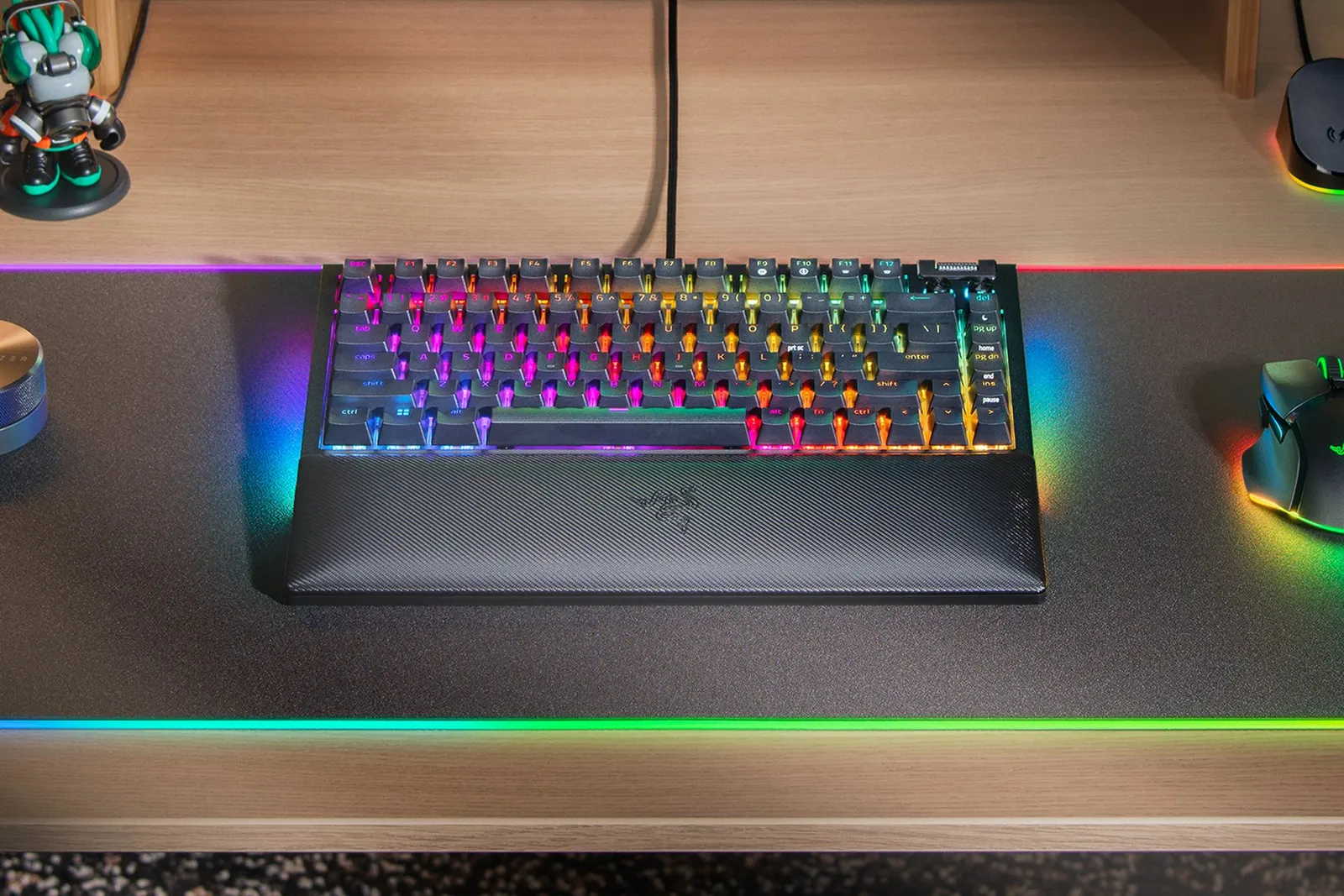 კლავიატურა Razer Keyboard BlackWidow V4 75% RGB 83key Mechanical Tactile Switch GEN-3 USB EN, black