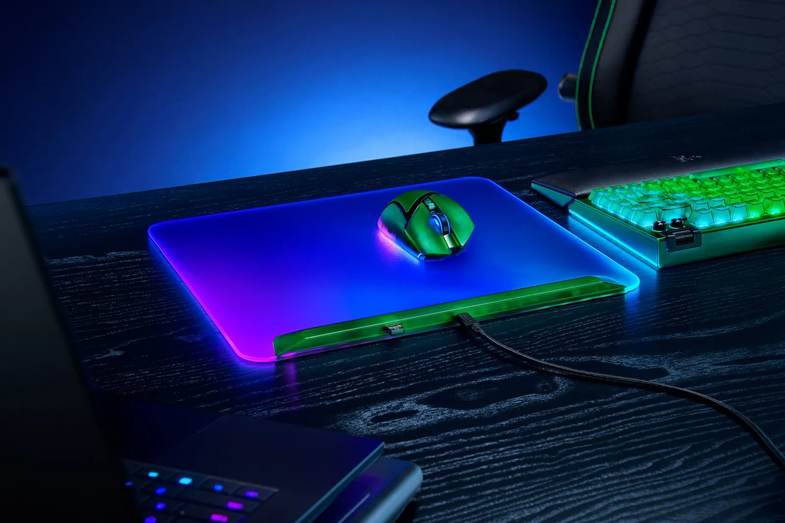 მაუს პადი Razer Mouse Pad Firefly V2 Pro, M (360x278x4.6mm), RGB, Phantom Green Ed