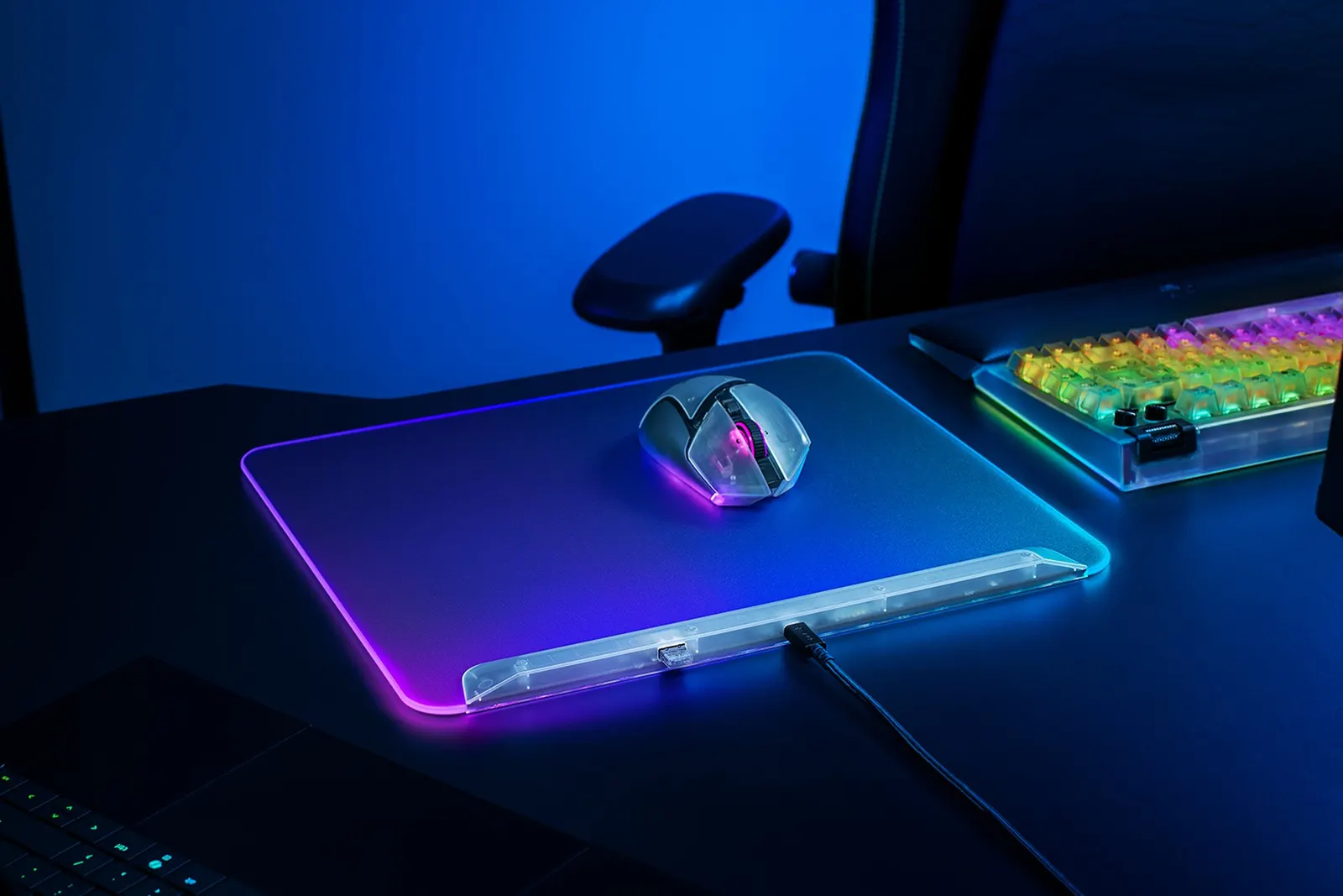 მაუს პადი Razer Mouse Pad Firefly V2 Pro, M (360x278x4.6mm), RGB, Phantom White Ed