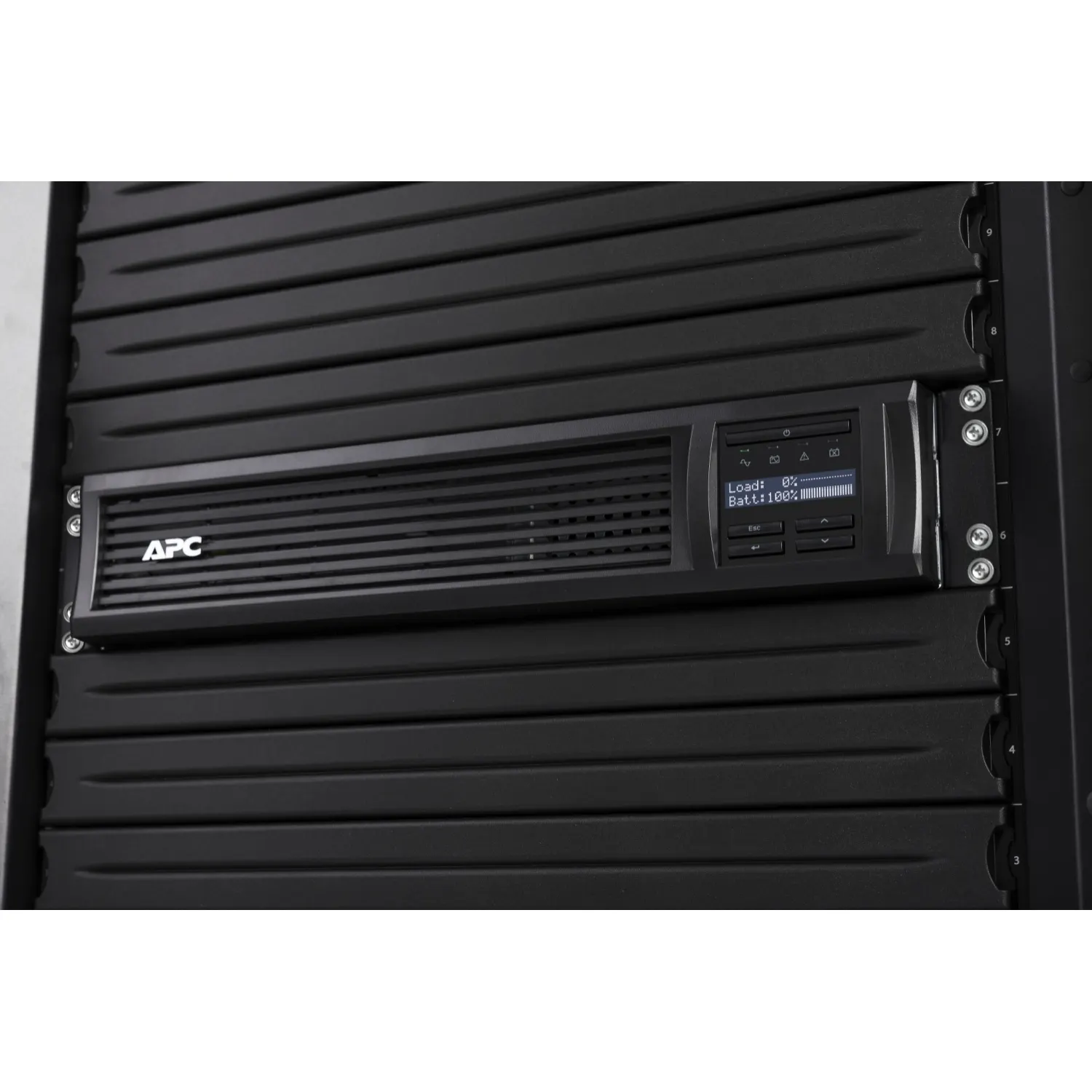 APC Smart-UPS 3000VA LCD RM 2U 230V SmartConnect