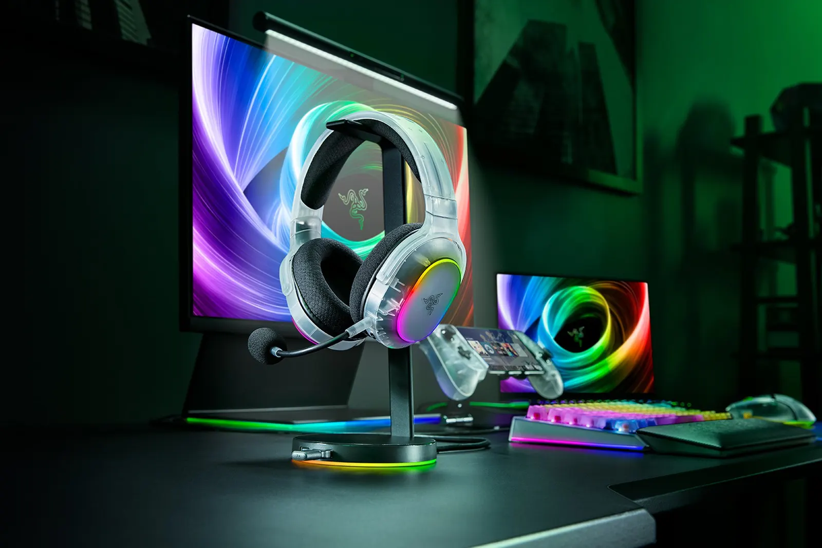 ყურსასმენი Razer Gaming Headset Barracuda X Chroma, BT/WL, RGB, Phantom White Ed