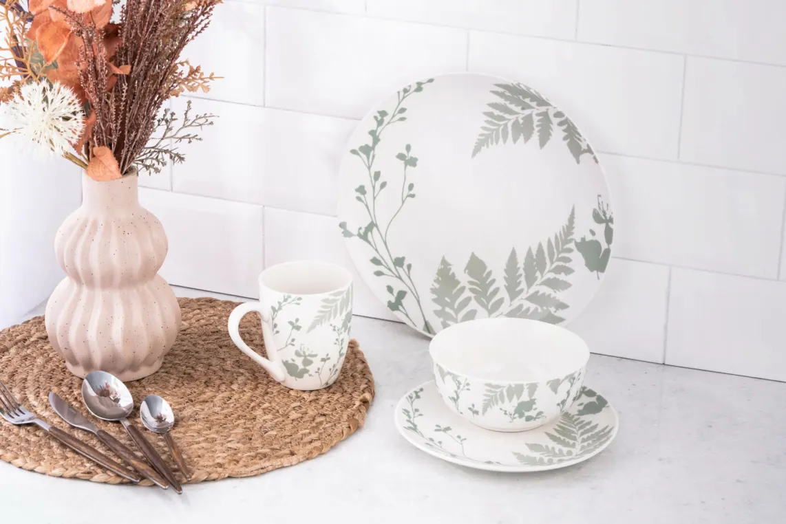 თეფში Dinner plate ARDESTO Capri, 26.8cm, porcelain, white green