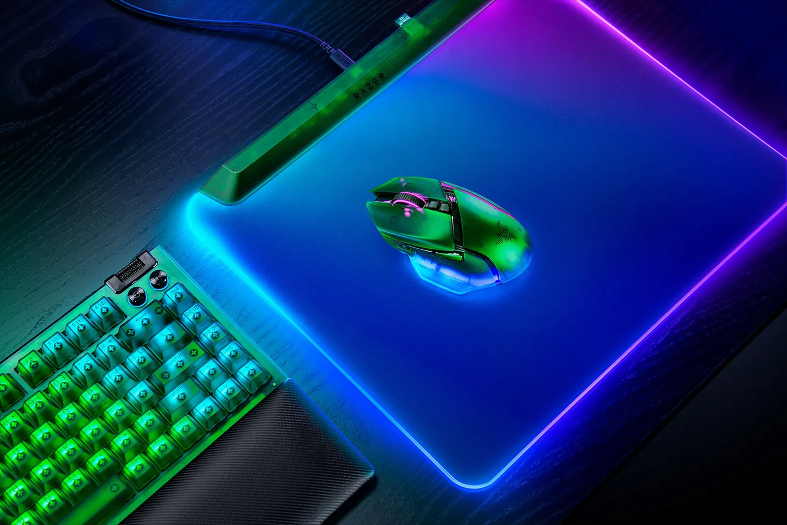 მაუსი Razer Mouse Basilisk V3 Pro 35K, RGB, USB-A/WL/BT, Phantom Green Ed