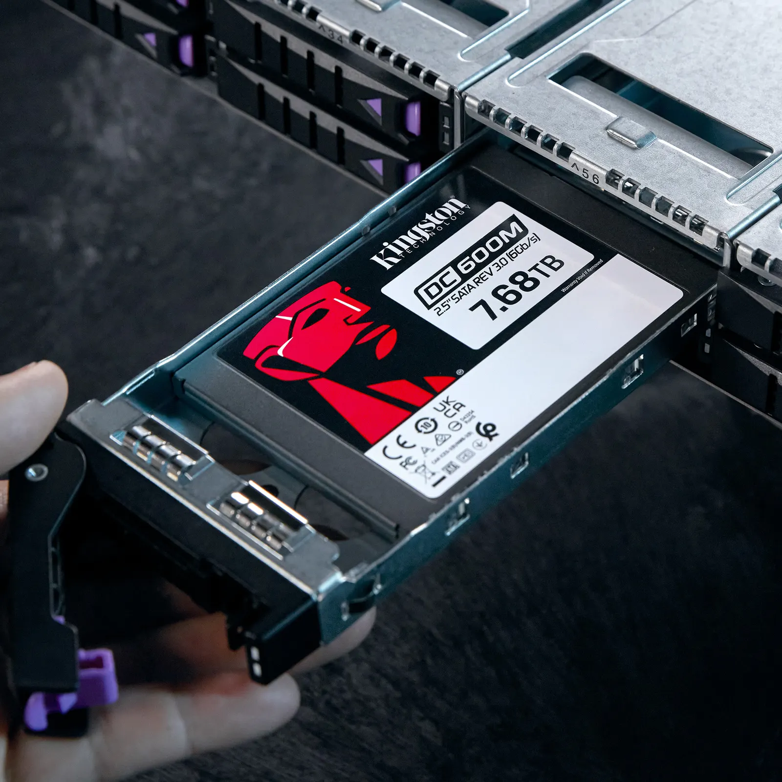 Kingston 7680G DC600M (Mixed-Use) 2.5” Enterprise SATA SSD