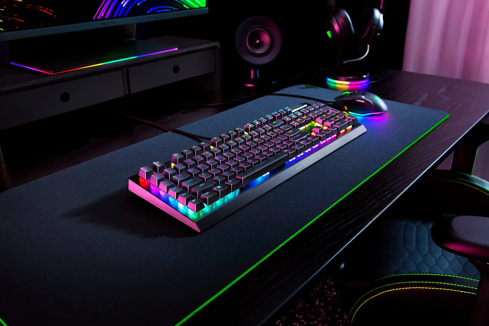 კლავიატურა Razer Keyboard mechanical BlackWidow V4 X, 110key, Green Switch, USB-A, EN, RGB, black
