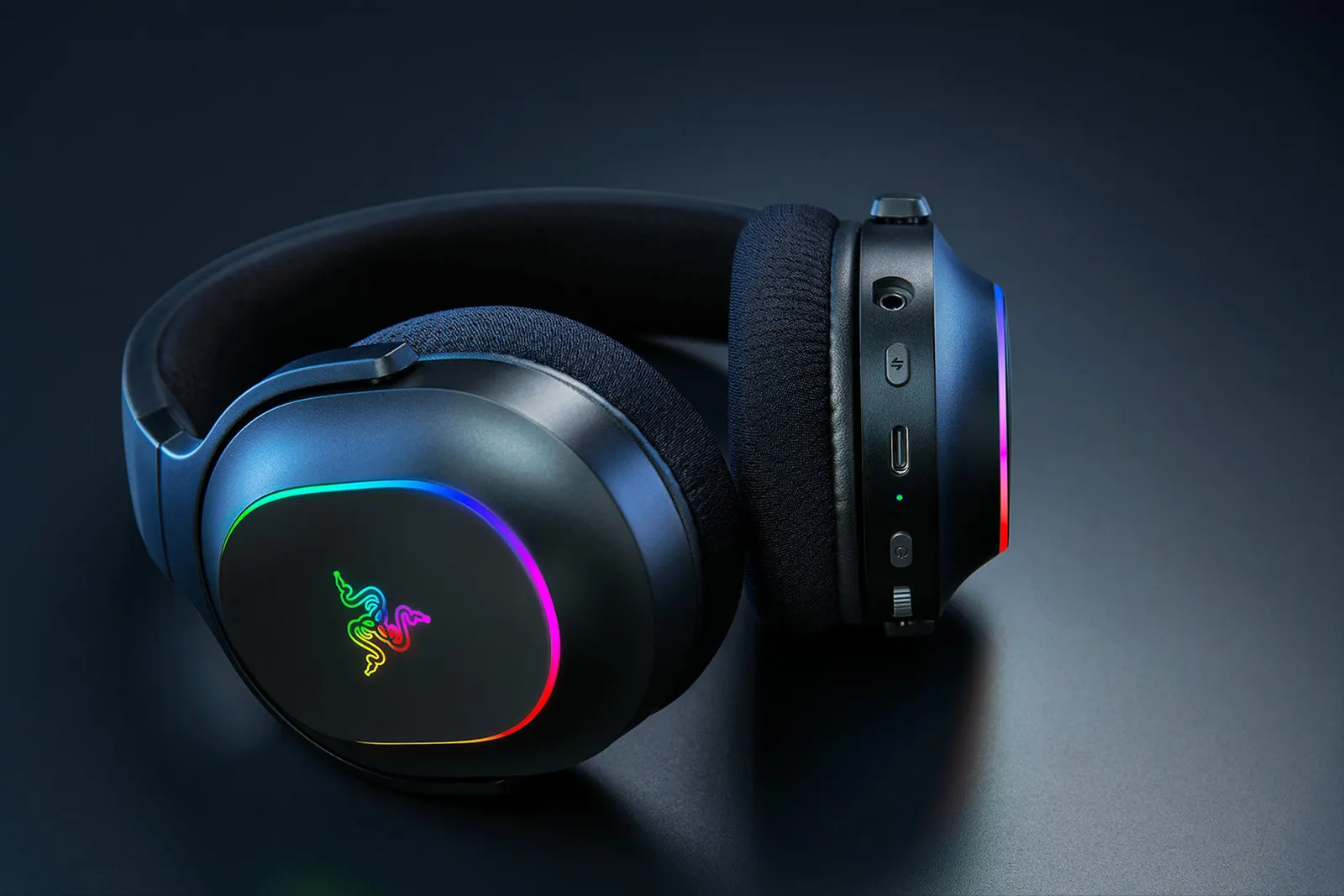 ყურსასმენი Razer Gaming Headset Barracuda X Chroma, BT/WL, RGB, black