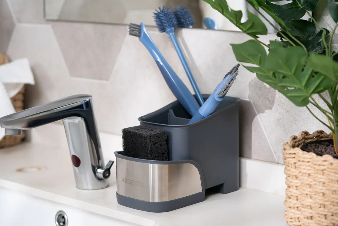 აბაზანის ორგანაიზერი Ardesto Brush organizer Minimalism, 15x10x13.5cm, plastic, stainless steel, grey