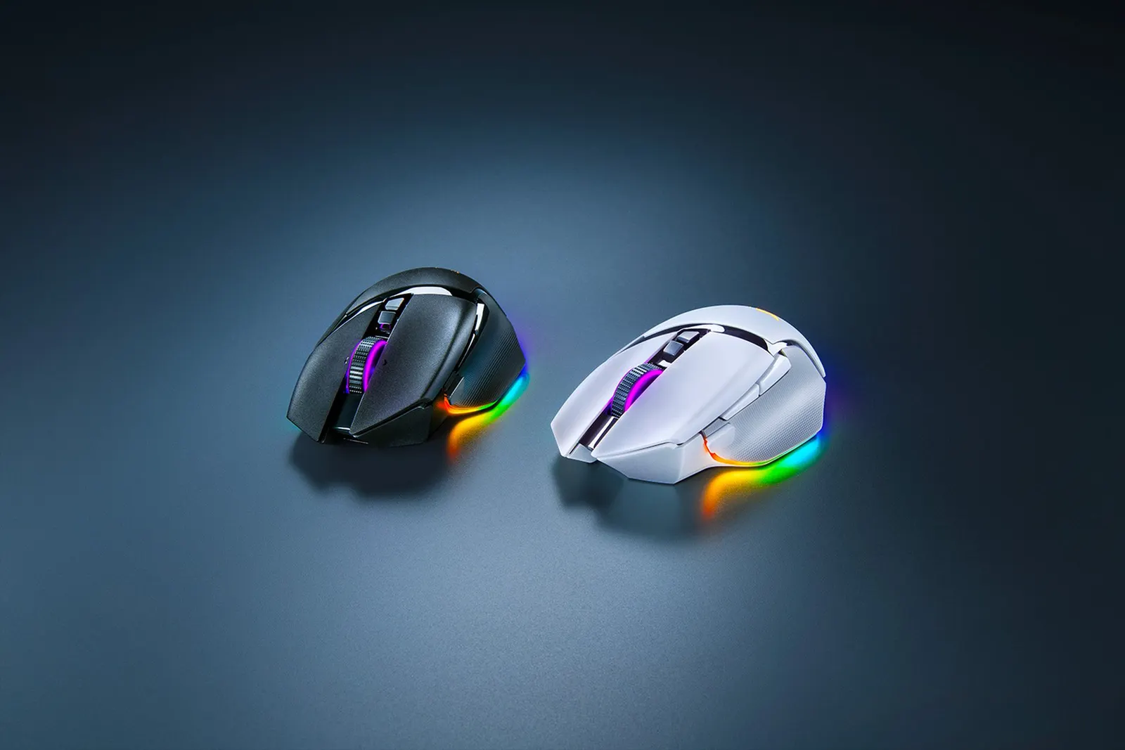მაუსი Razer Mouse Basilisk V3 Pro, RGB, USB-A/WL/BT, white