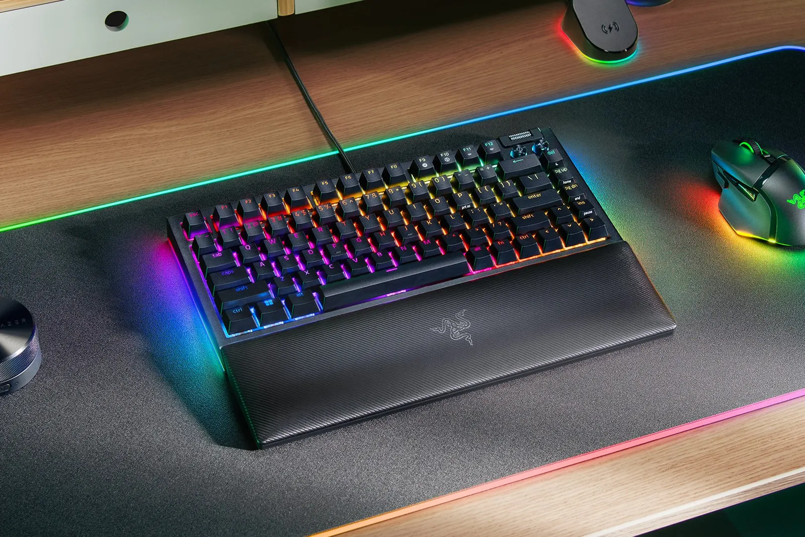კლავიატურა Razer Keyboard BlackWidow V4 75% RGB 83key Mechanical Tactile Switch GEN-3 USB EN, black