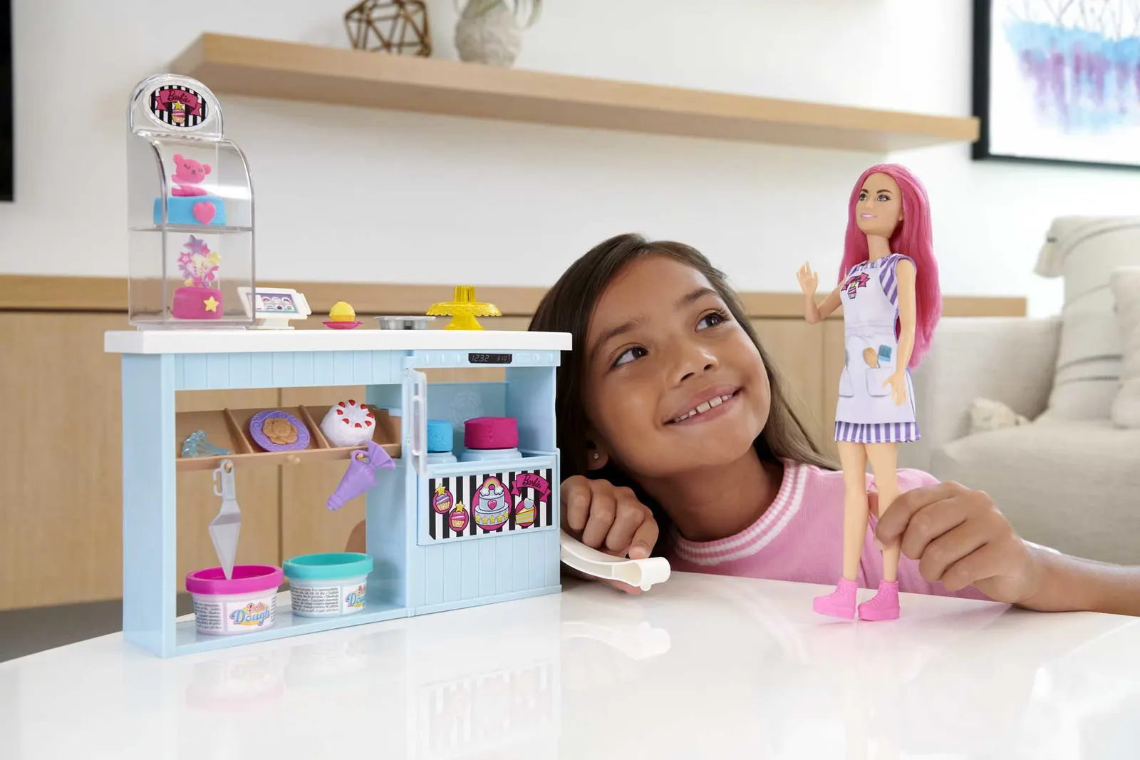 თოჯინა MATTEL Barbie Bakery Playset - Refreshed