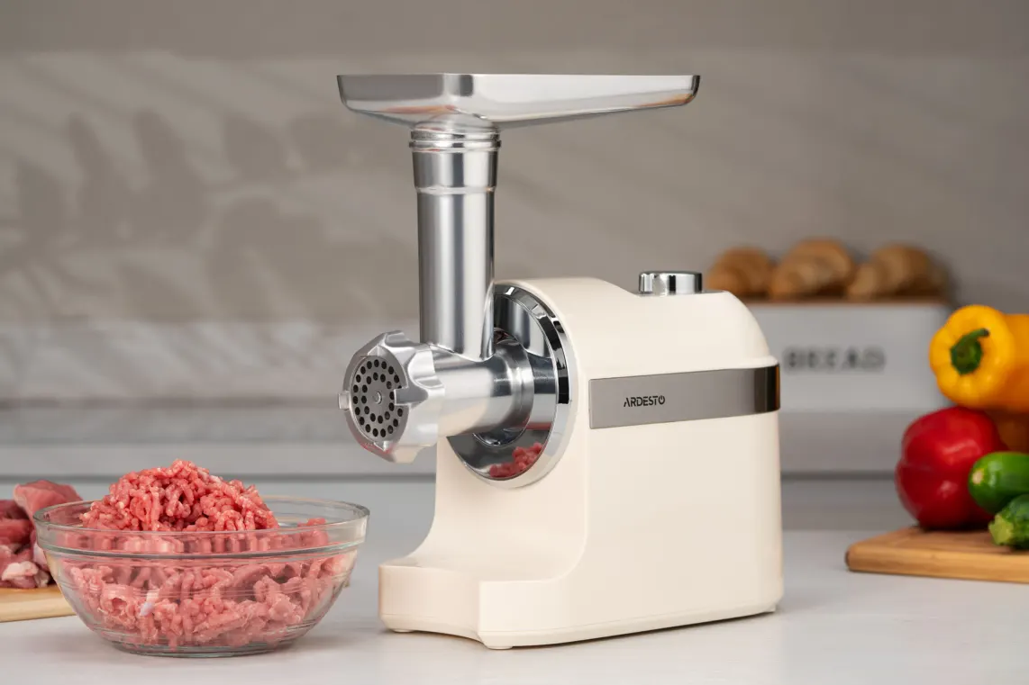 ხორცსაკეპი მანქანა Ardesto meat grinder, 1800W, 2kg/min, 3 cutting plates, sausages nozzle, plastik, beige-silver