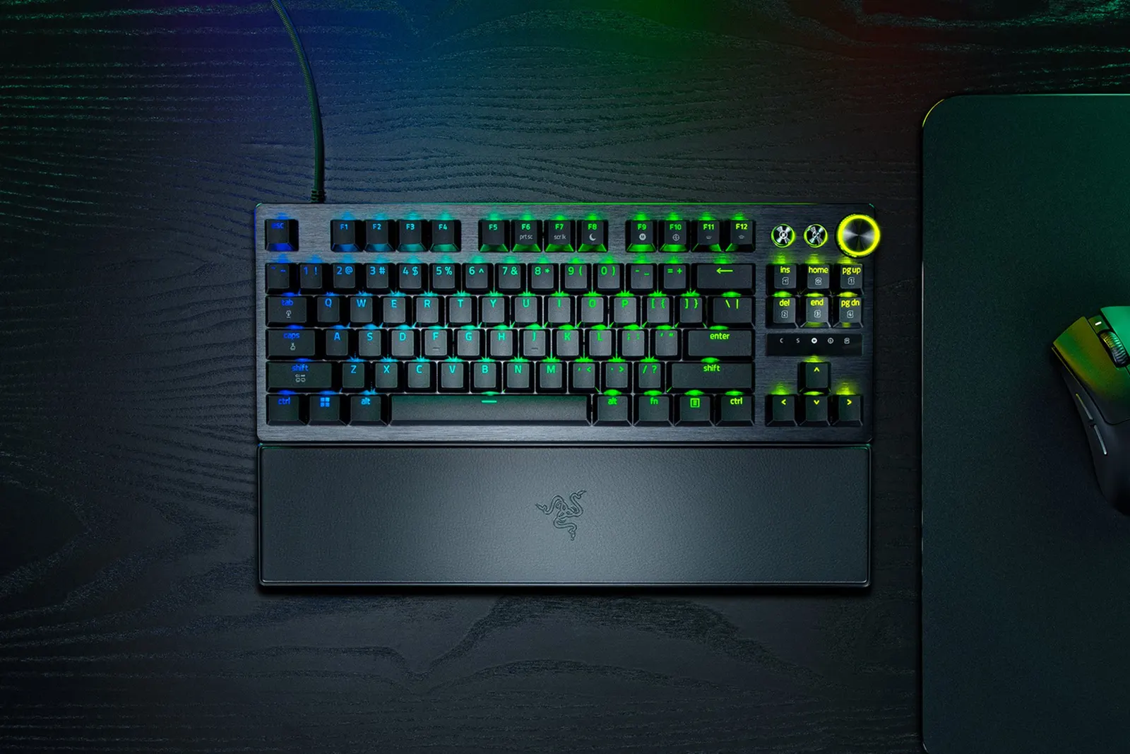 Razer Keyboard mechanical Huntsman V3 Pro TKL 8KHz, 84key, Analog Optical Switch Gen-2, USB-A, EN, RGB, black