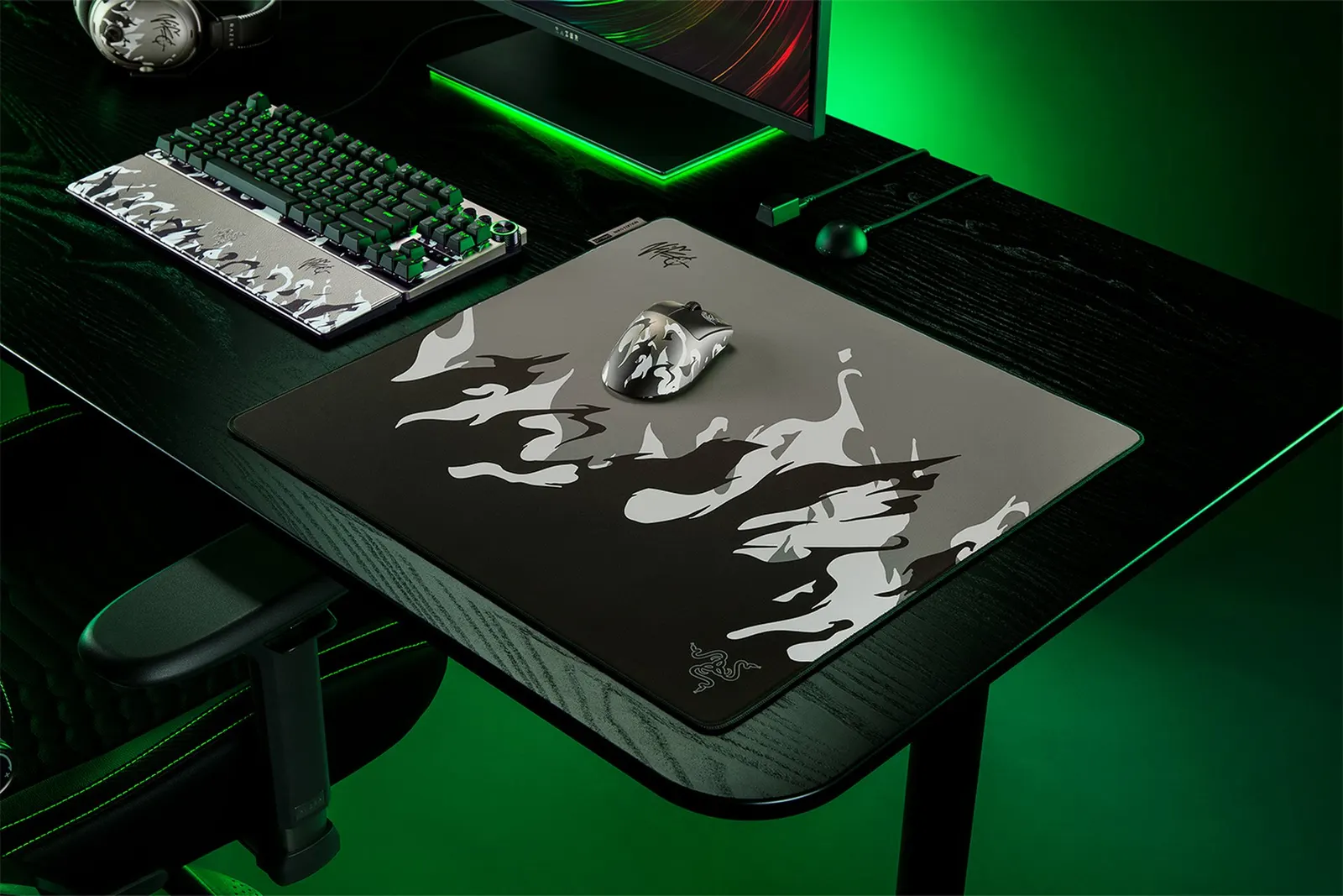 მაუს პადი Razer Mouse Pad Gigantus V2 Pro, L (500x480x4mm), NiKo Ed