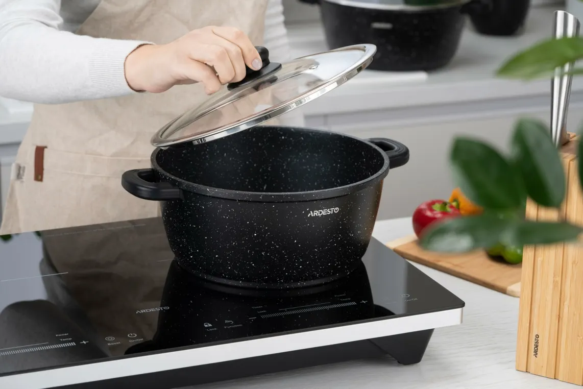 ქვაბი Ardesto Casserole with glass lid Gemini Anzio, 6.4l, aluminium, black
