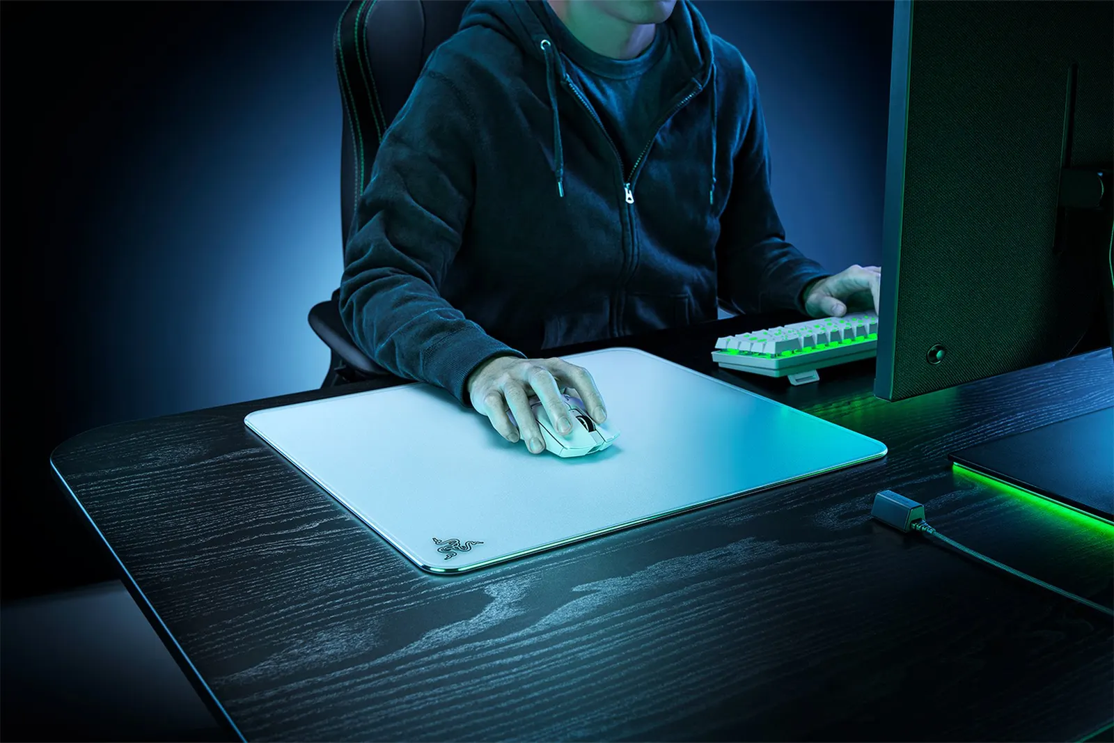 მაუს პადი Razer Mouse Pad Atlas, L (450x400x5mm), white