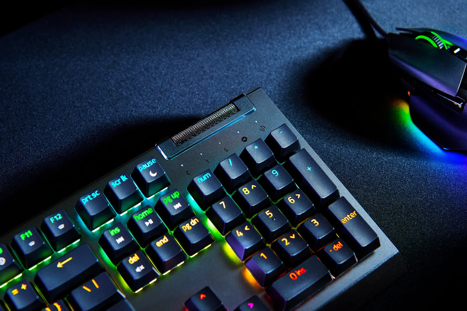 კლავიატურა Razer Keyboard mechanical BlackWidow V4 X, 110key, Green Switch, USB-A, EN, RGB, black