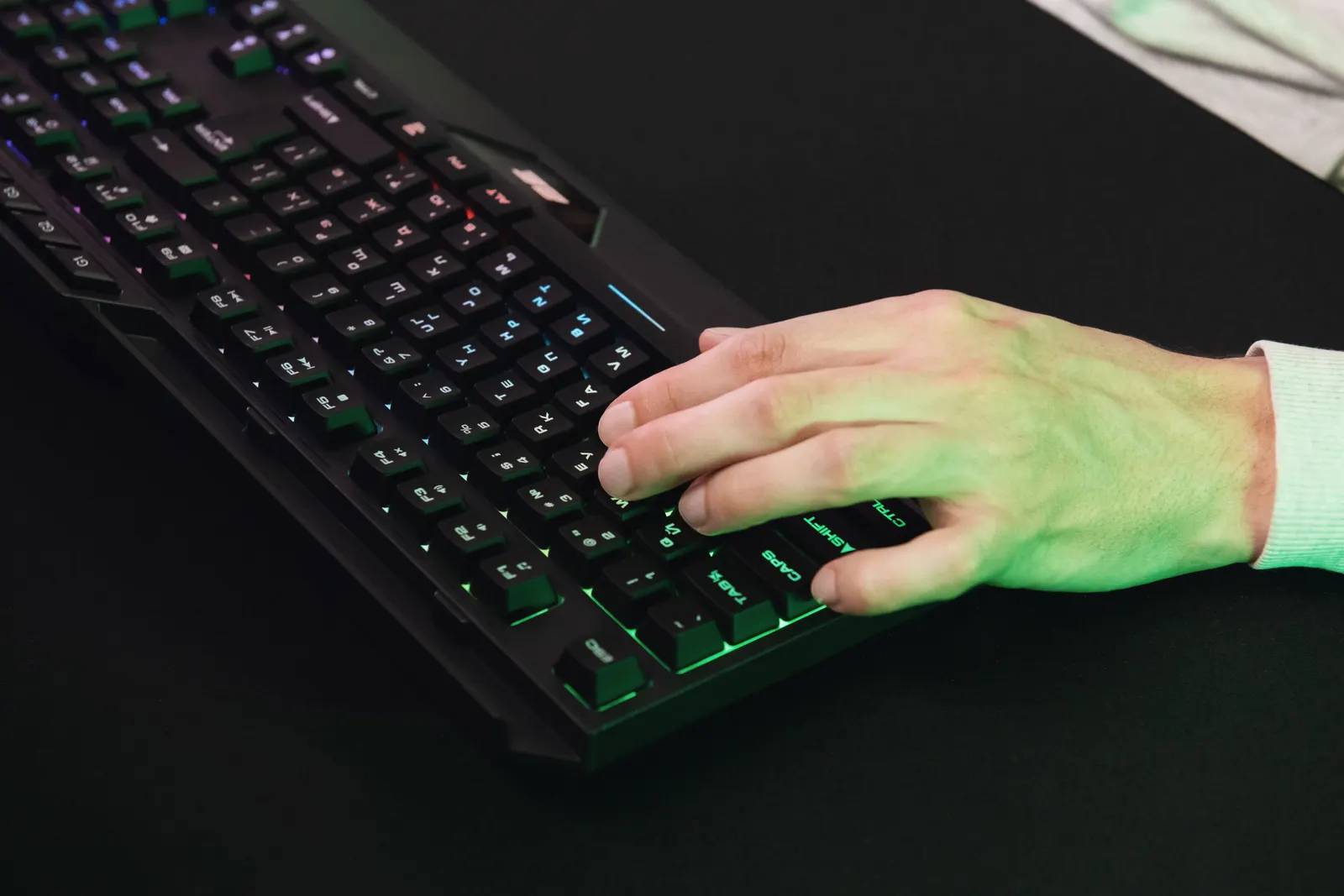 2E GAMING Membrane keyboard KG315 110key, USB-A, EN/UA, RGB, black