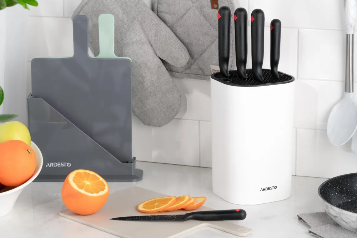 Ardesto Black Mars Knives Set 5 pcs, black, stainless steel, plastic