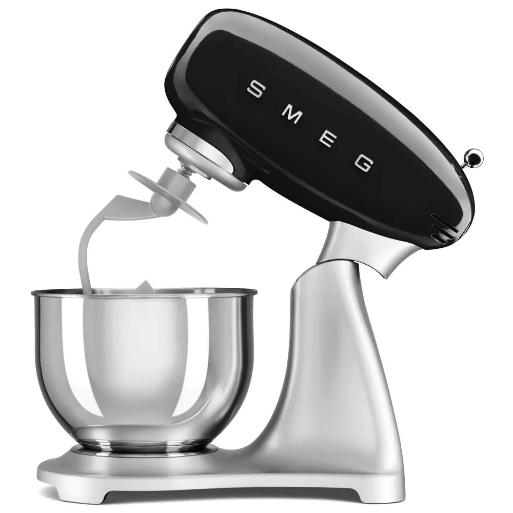 Kitchen Machine/ SMEG SMF02BLEU