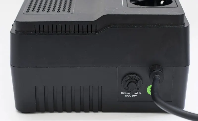 Line-Interactive ტიპის UPS APC Easy UPS BV 650VA, AVR, Schuko Outlet, 230V