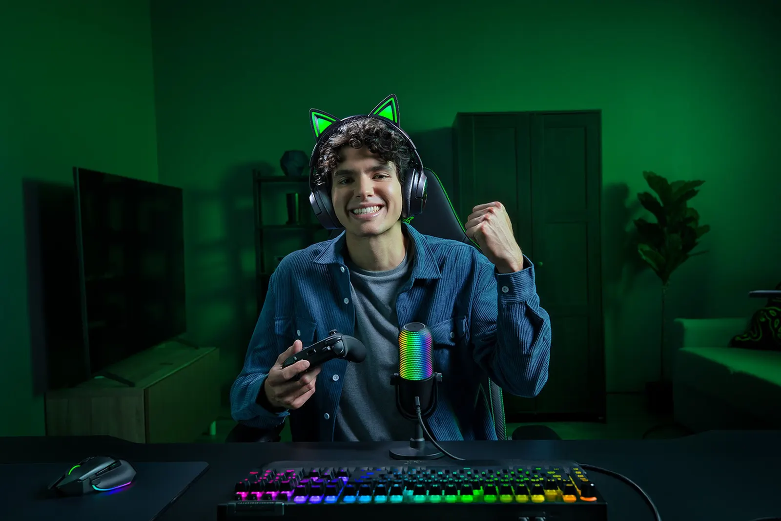 ყურსასმენი Razer Headset Kraken Kitty V3 Pro, USB/BT/WL, black