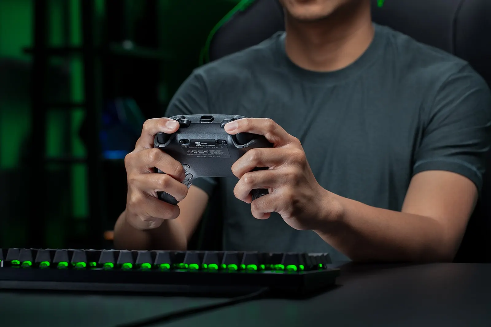ჯოისტიკი Razer Gamepad Wolverine V3 Pro 8K, for PC, USB-A/WL, 2m, black
