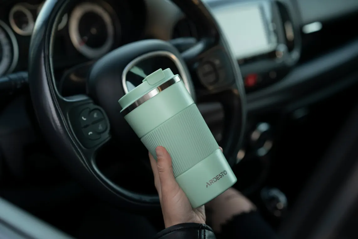 Ardesto Travel mug Urban, 500ml, stainless steel, green