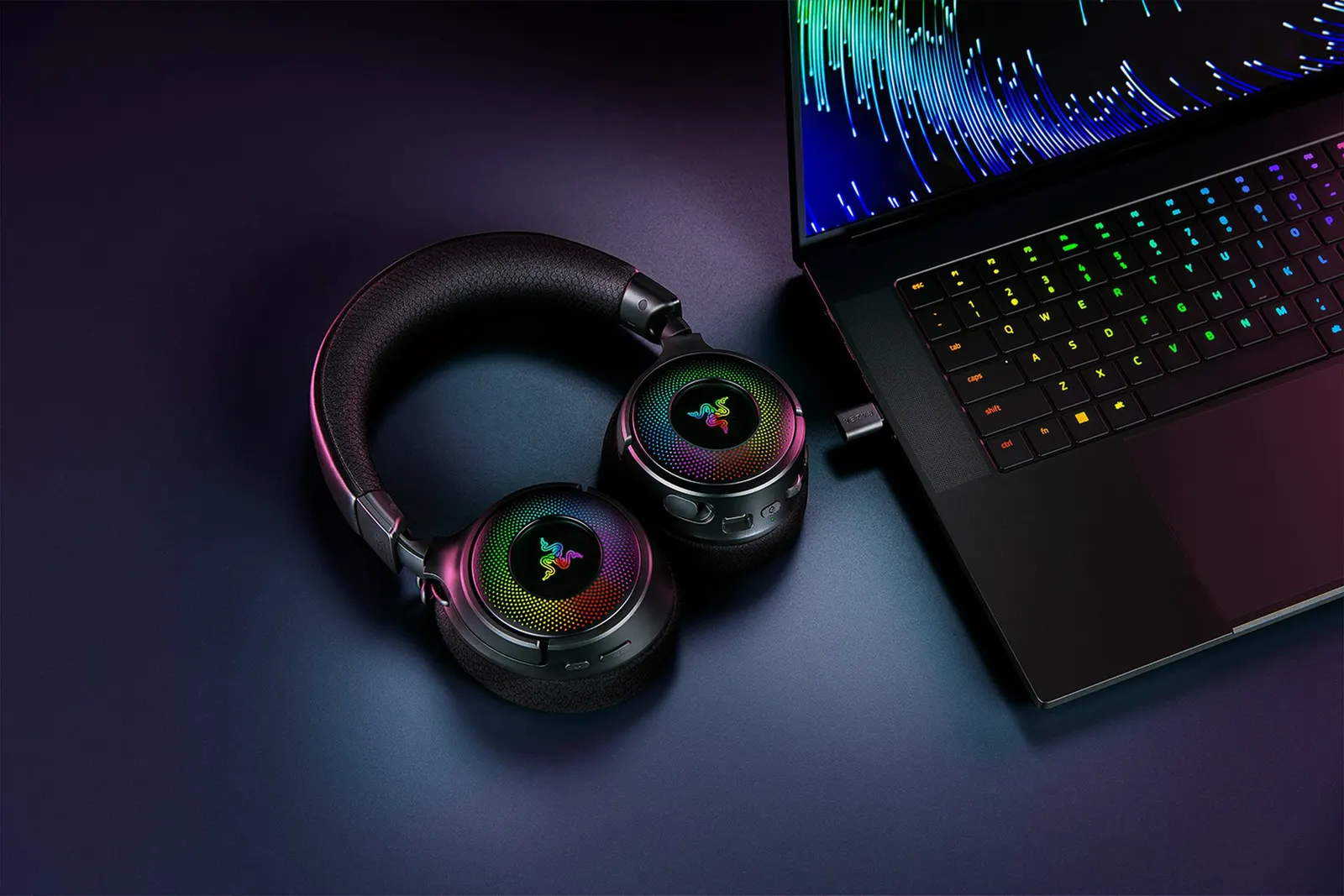 ყურსასმენი Razer Gaming Headset Kraken V4, USB-A/WL/BT, RGB, black