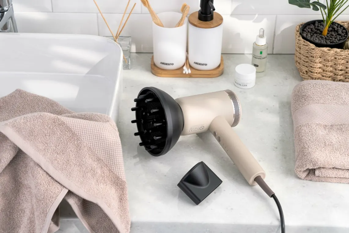 Ardesto Hair Dryer Pearl Cream HD-Y702PERL, 1500-1800W, 3 speeds, 3 heat setting, beige