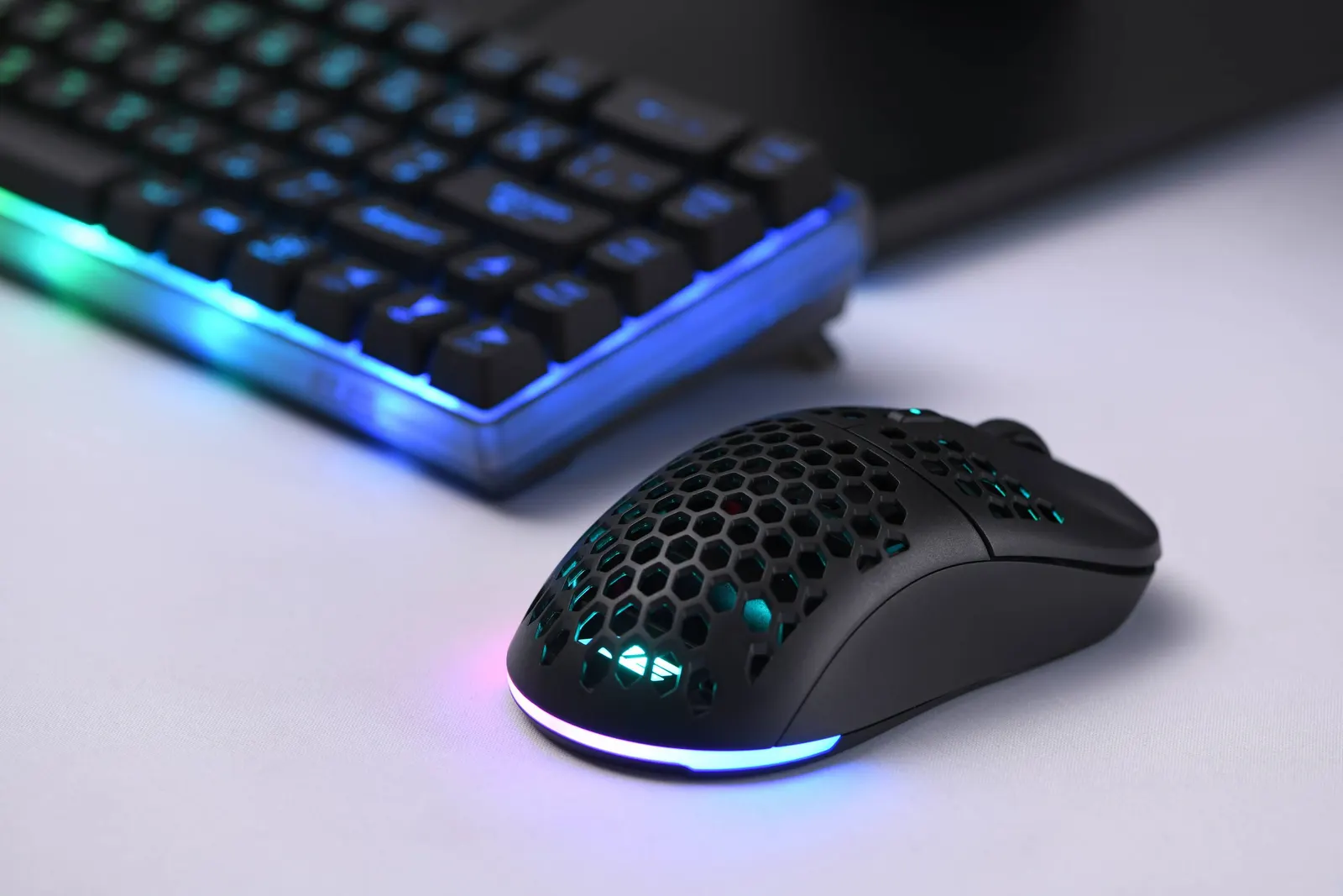 მაუსი 2E GAMING Mouse HyperDrive Lite WL, RGB Black