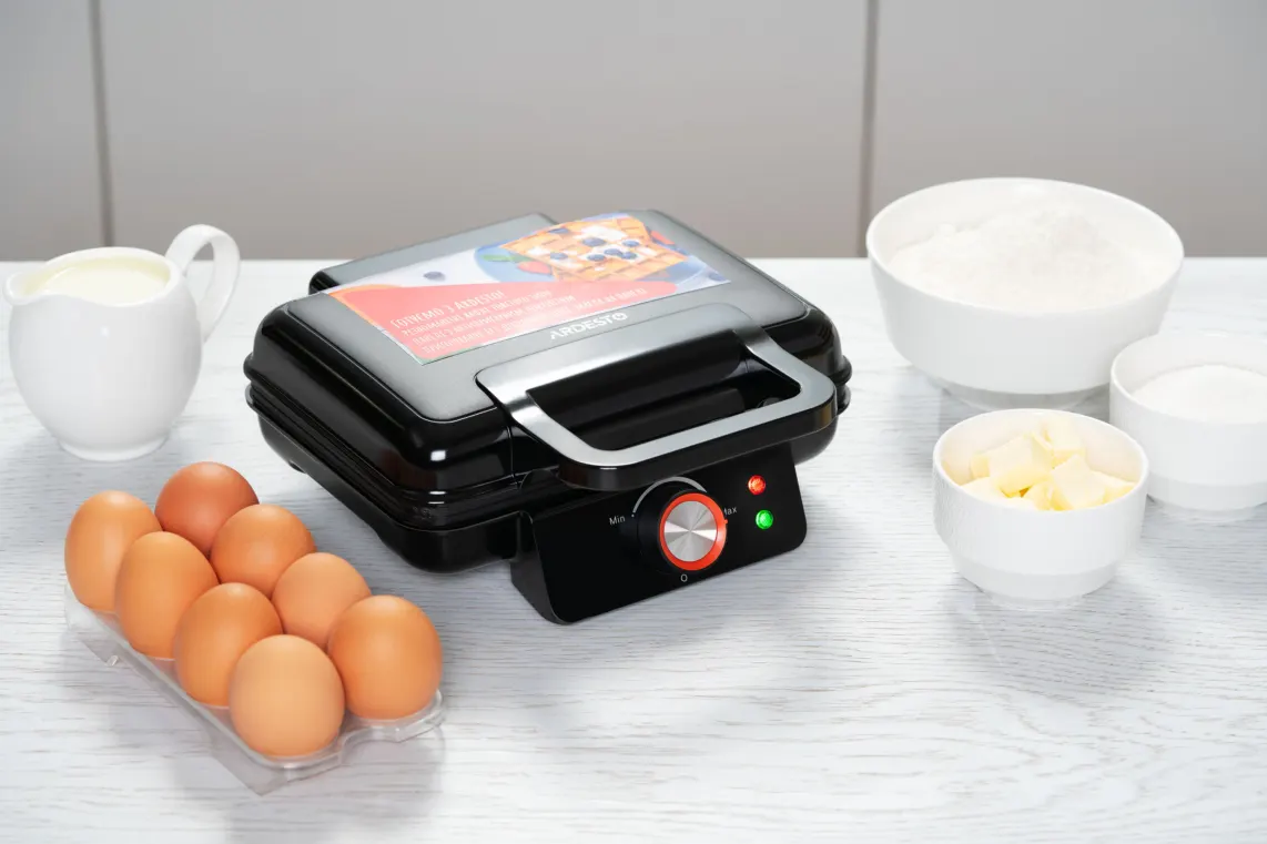 ARDESTO Waffle iron 1200W, device body-plastic, black