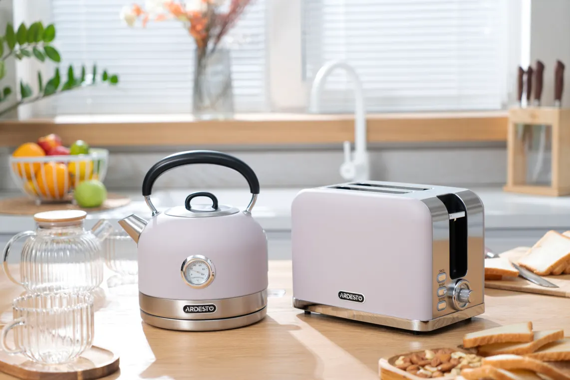 ARDESTO Toaster Lilac Dream, 800W, metal, 2 slots, purple+silver
