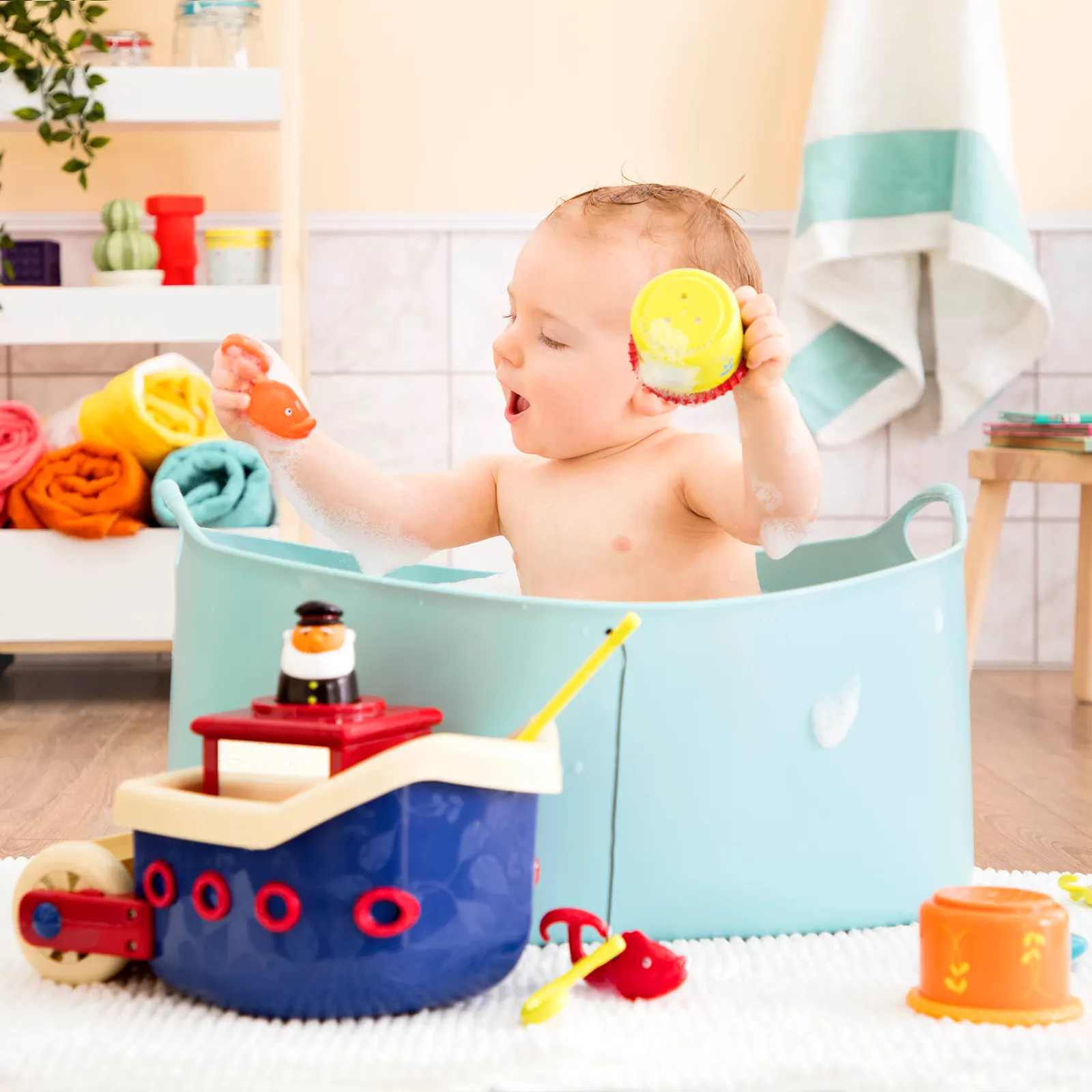 Btoys FISH N SPLISH, BATH BOAT
